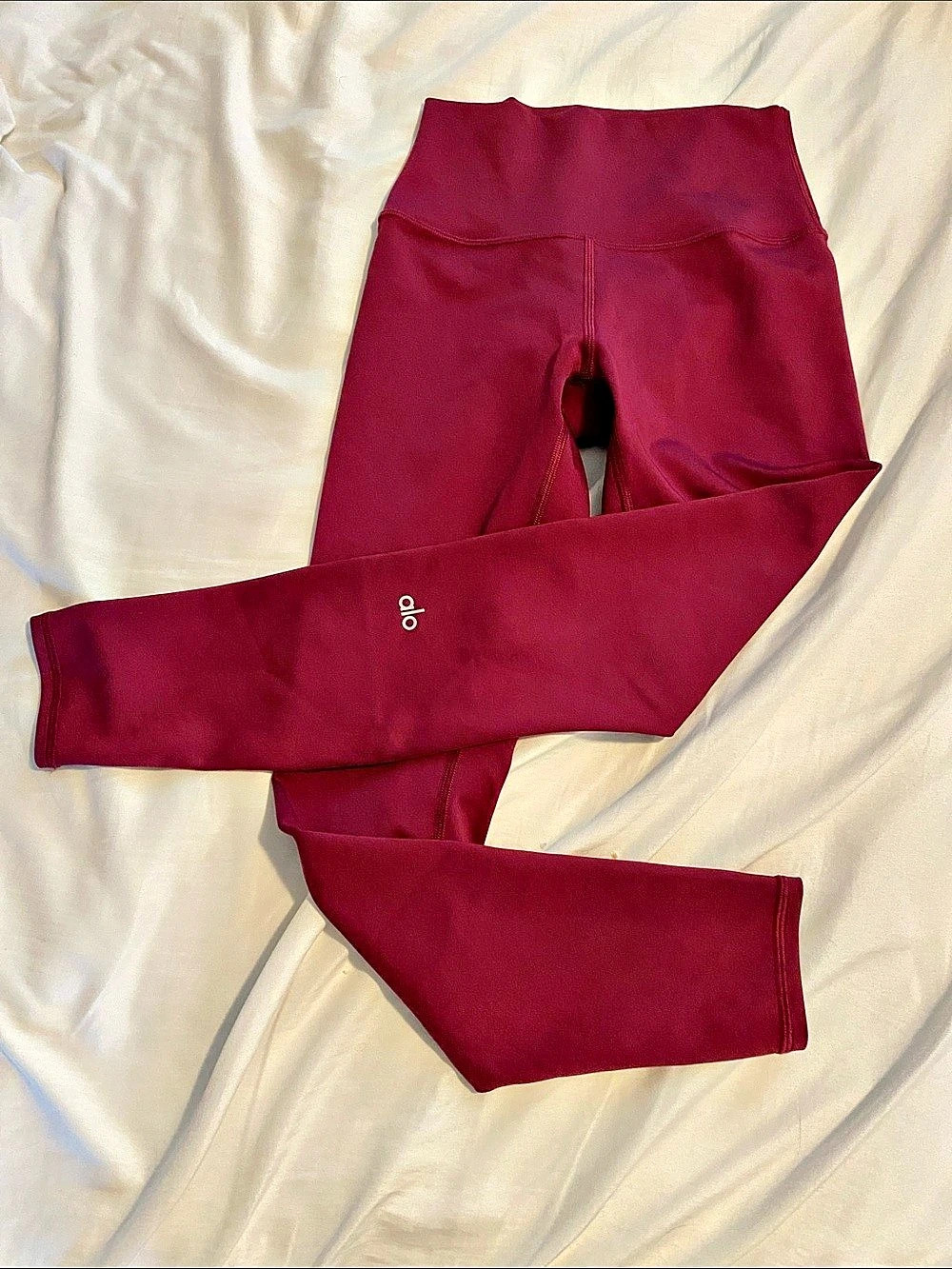 Alo Women'Small Burgundy Leggings Size Small Like New
